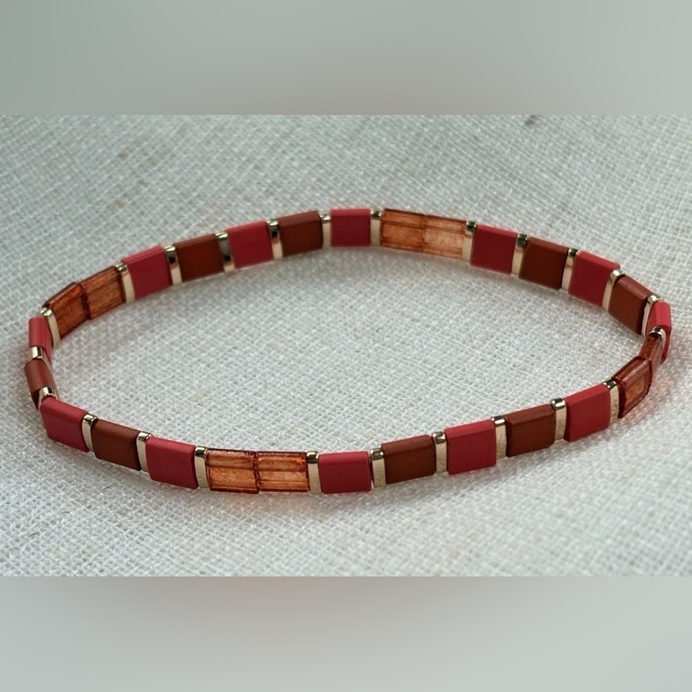 Women’s/men’s bracelet,orange,brown,gold flat Tila beads.Elegant.Minimalist.7.5”
